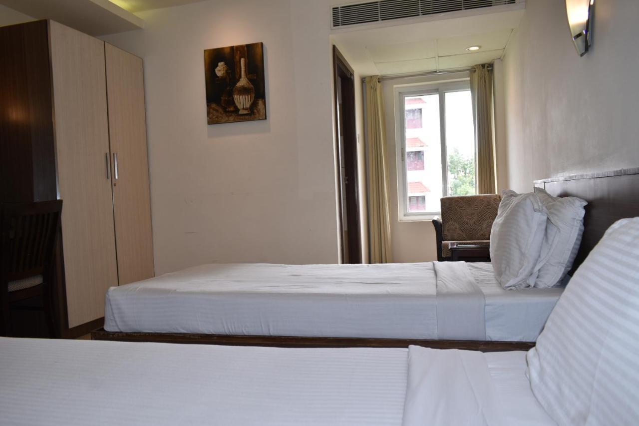 Hotel South Regency, Ernakulam Kochi Kültér fotó