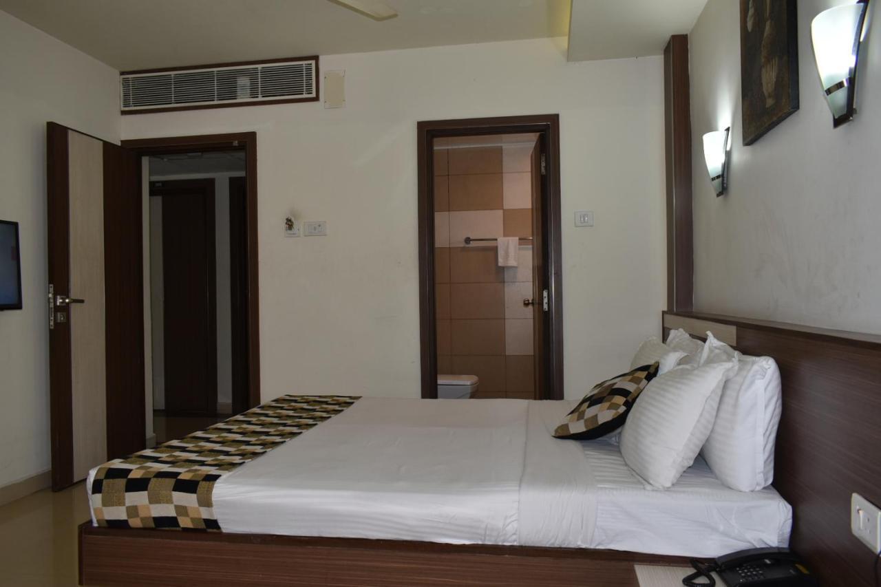 Hotel South Regency, Ernakulam Kochi Kültér fotó