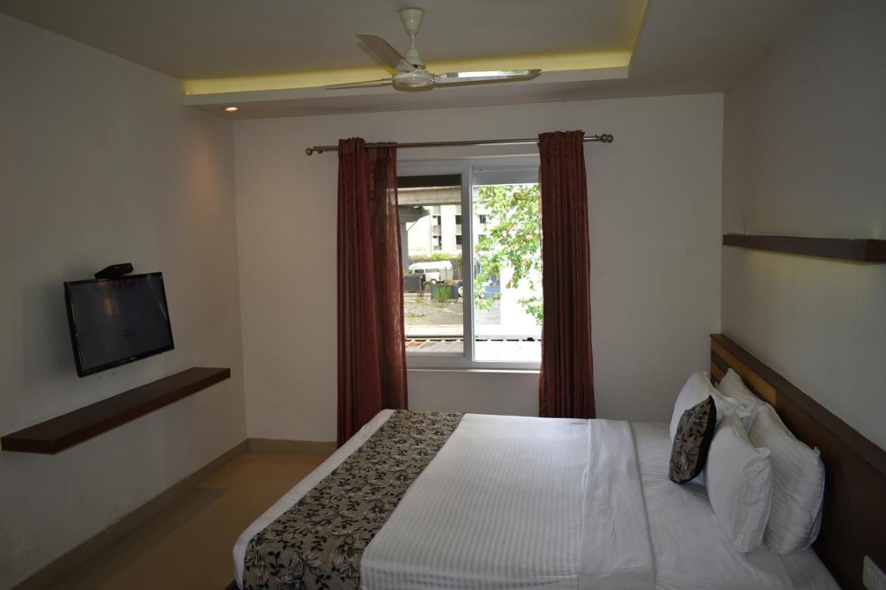 Hotel South Regency, Ernakulam Kochi Kültér fotó