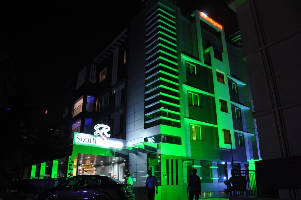 Hotel South Regency, Ernakulam Kochi Kültér fotó