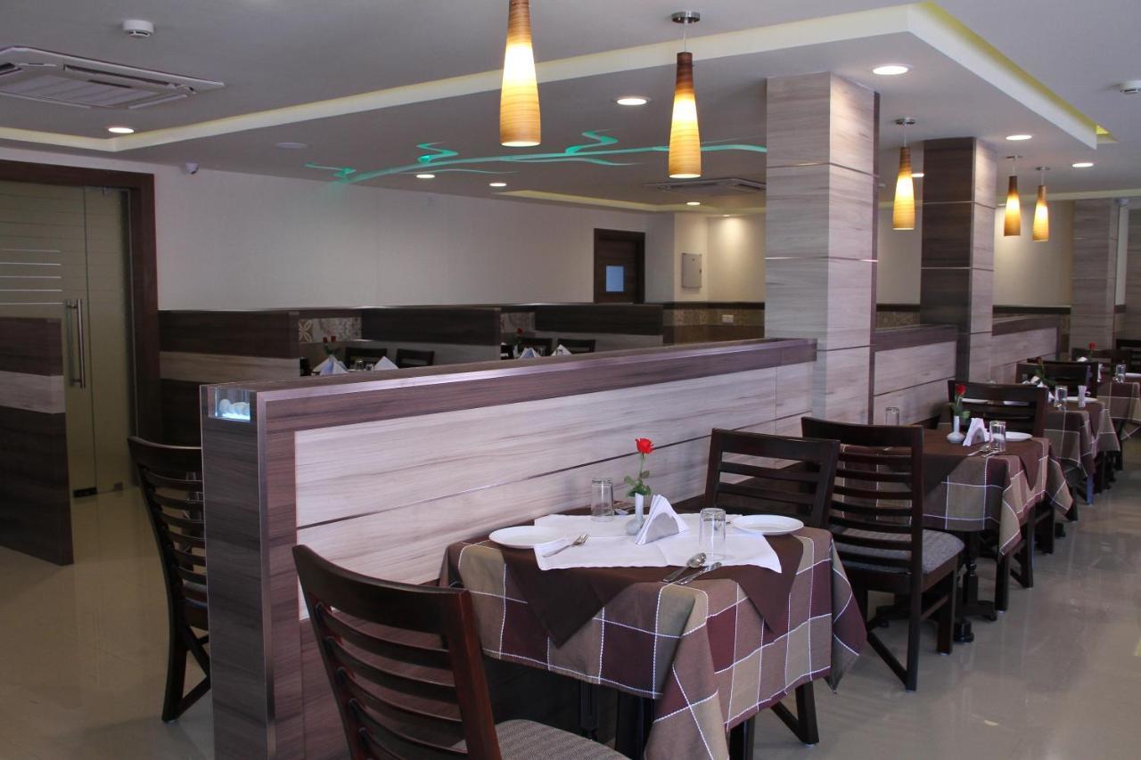 Hotel South Regency, Ernakulam Kochi Kültér fotó